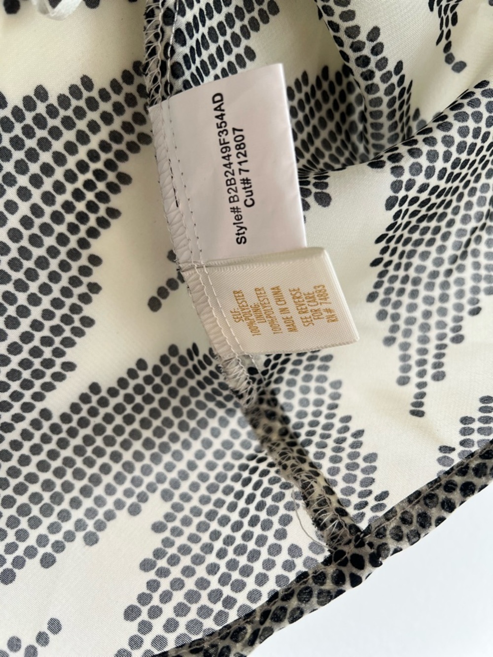 Adiva Black & Off-White Zigzag Halter Tunic Top | Women’s Medium - Picture 12 of 13